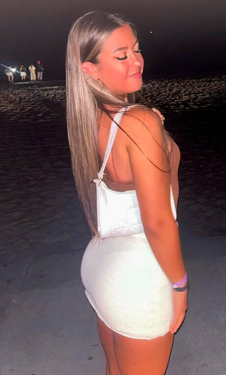 タンオンリーファン xxx 写真