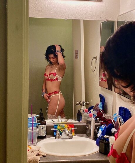 Katwiththeskates 高品質のポルノスター 写真