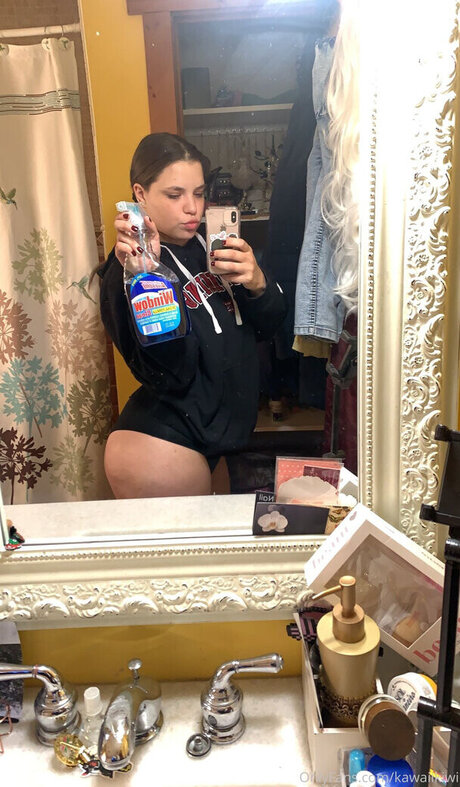 Kawaiikiwicosplay 限定スター ギャラリー