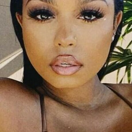 乳首オーガズム オンリーファンズ ホットxxx 写真