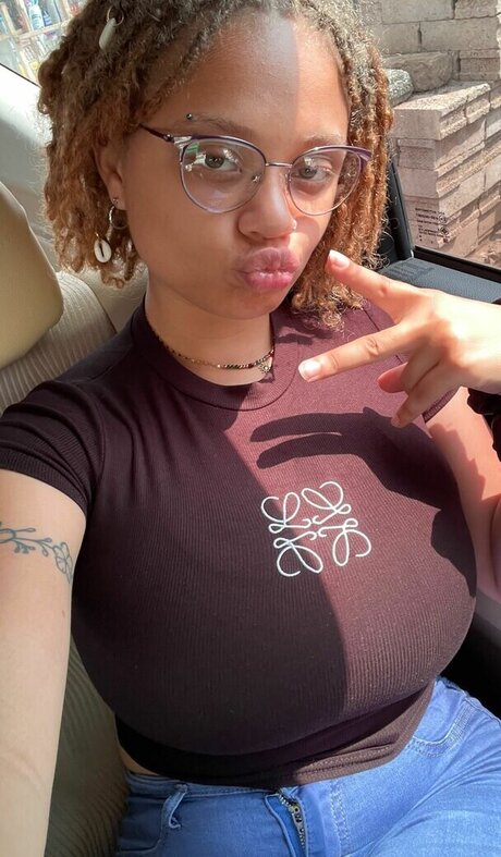 Lexcova スター xxx 画像