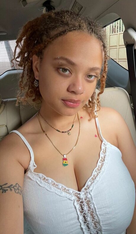 Lexcova エロティックなスター 写真