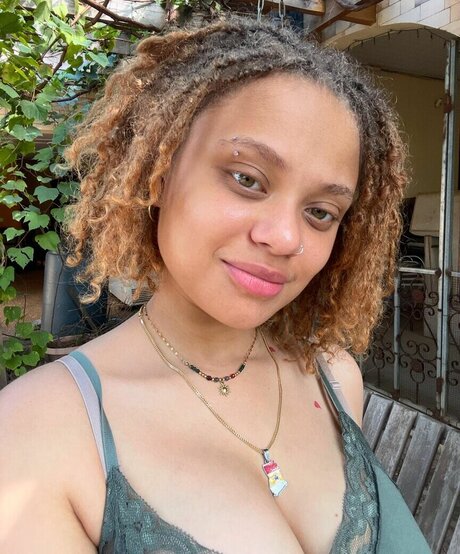 Lexcova ヌードのポルノスター 写真