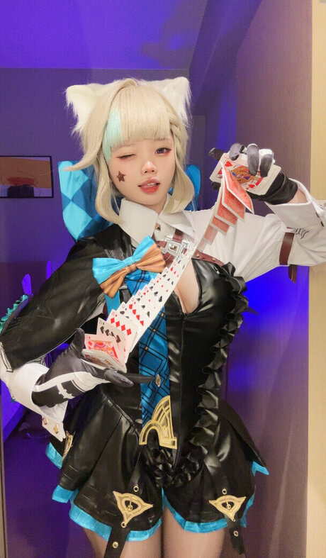 日本の熟女オンリーファンズ 無料ポルノ ギャラリー