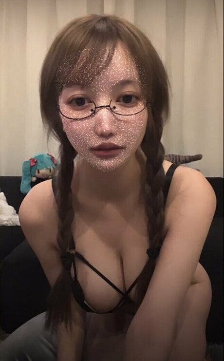 Yumino Rimu ヌードのポルノスター 写真