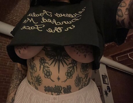 角質の女の子オンリーファンズ 限定 画像