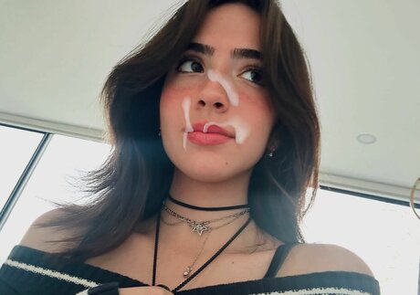 小柄な赤毛のオンリーファンズ トップ 写真