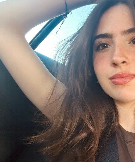 Gabriela Bee ポルノモデル 写真