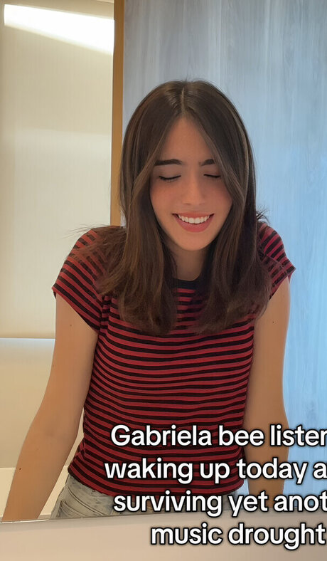 Gabriela Bee HDモデル 写真