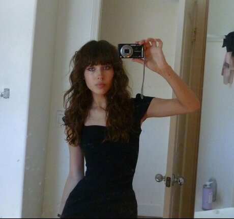 Moongirlevie ホット女優 画像