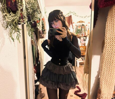 Moongirlevie アートモデル 画像