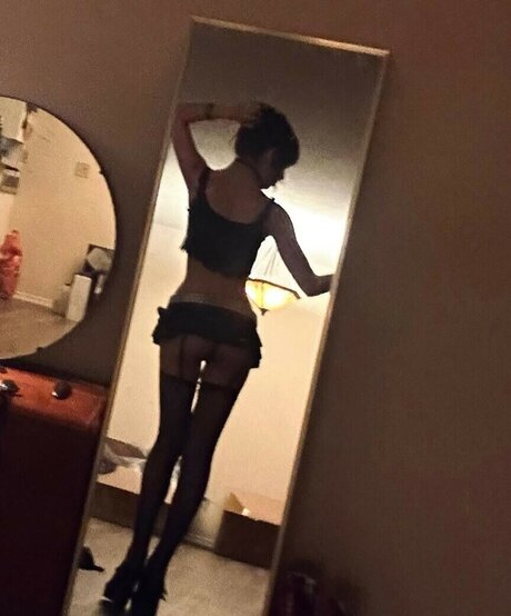 Moongirlevie アダルトスター 写真