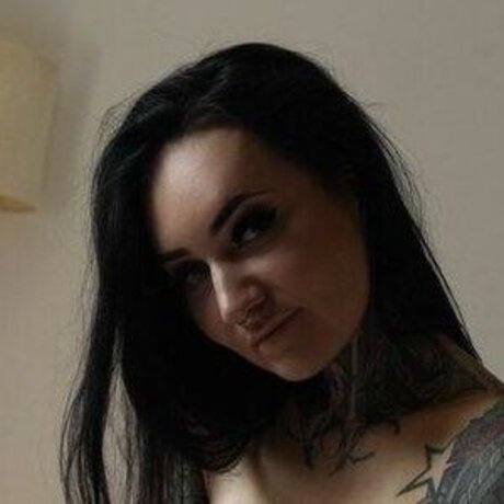 Bella Isadora ポルノスター 写真