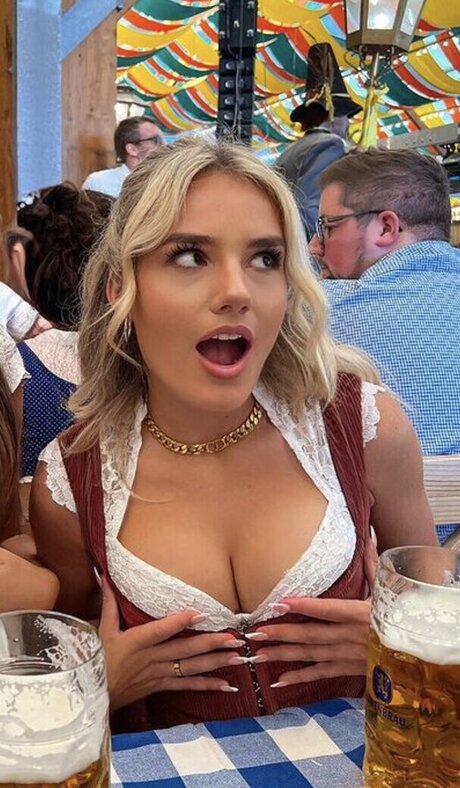 Laura Block トップ女優 画像