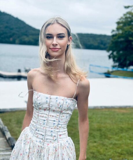 Claire Jameson 無料スター 画像