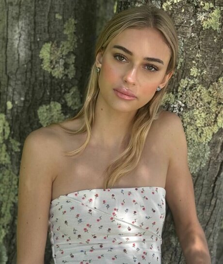 Claire Jameson ポルノスター アート 画像