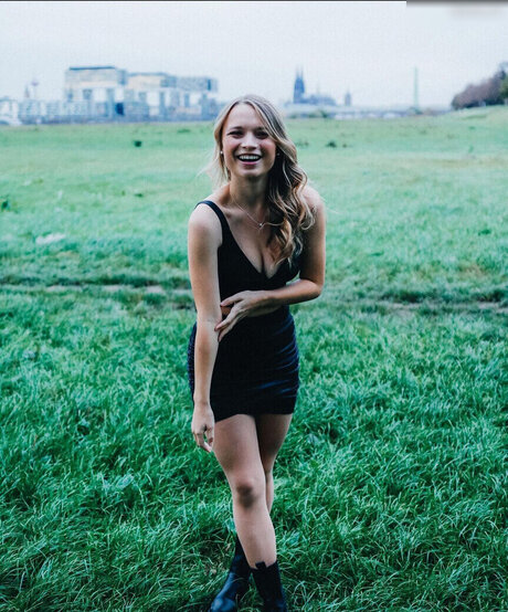 クロスフィットオンリーファンズ 美しいポルノ 写真