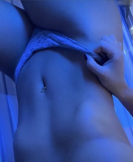 asmr 足 オンリーファンズ ポルノ 写真