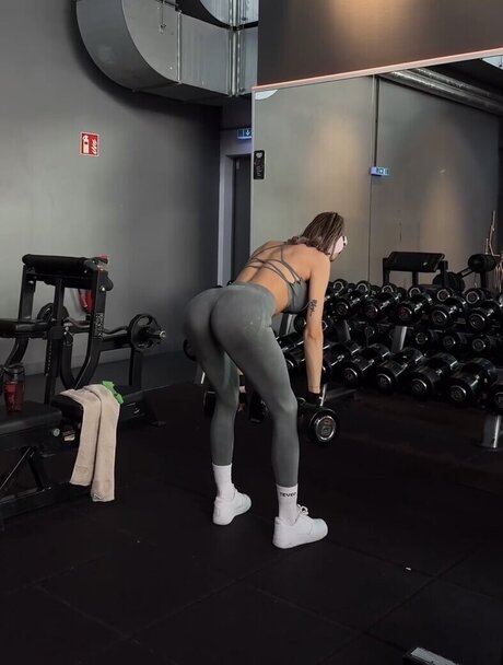 義母オンリーファンズ 無料 アーカイブ