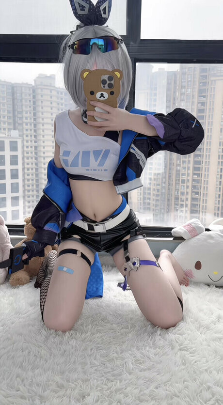 xianlugue ポルノ女優 写真