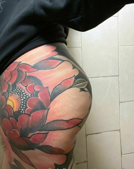 Aidee Haller ヌード女優 写真