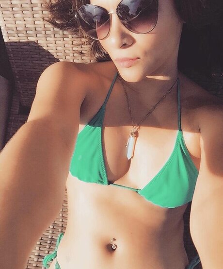 Alisa Reyes かわいいスター 画像