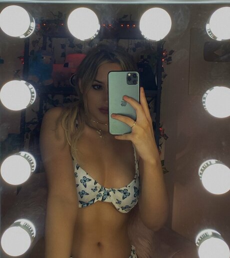 パイズリ オンリーファンズ ホットセクシー アーカイブ