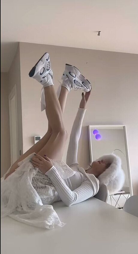 zeybik ポルノモデル ギャラリー