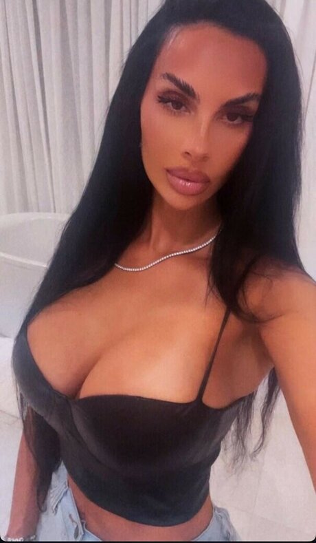 Johanna Leia ポルノスター アート ギャラリー