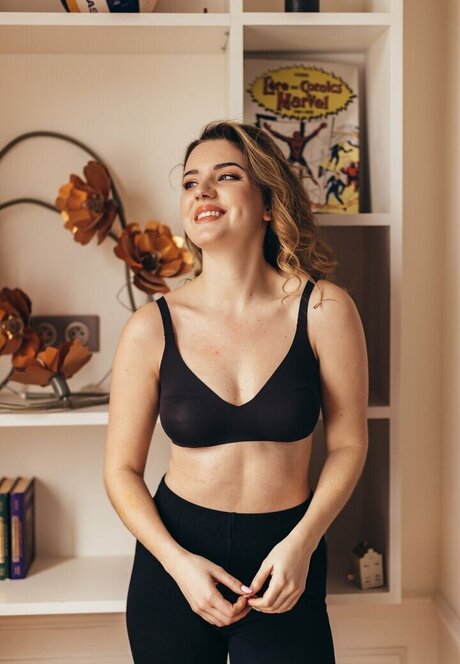 Louise Aubery セックスモデル 写真