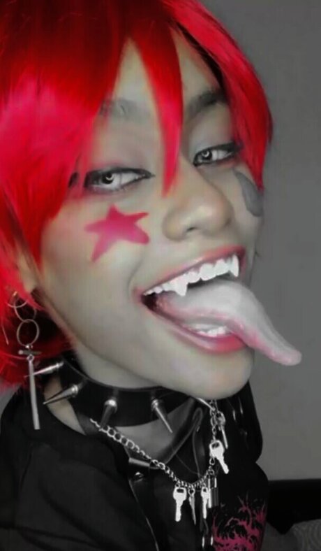 角質の女の子オンリーファンズ 無料 写真