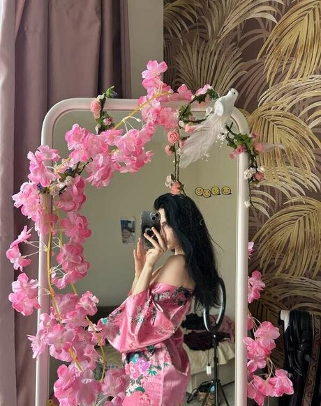 アジア人ニューハーフオンリーファンズ 無料ポルノ 画像