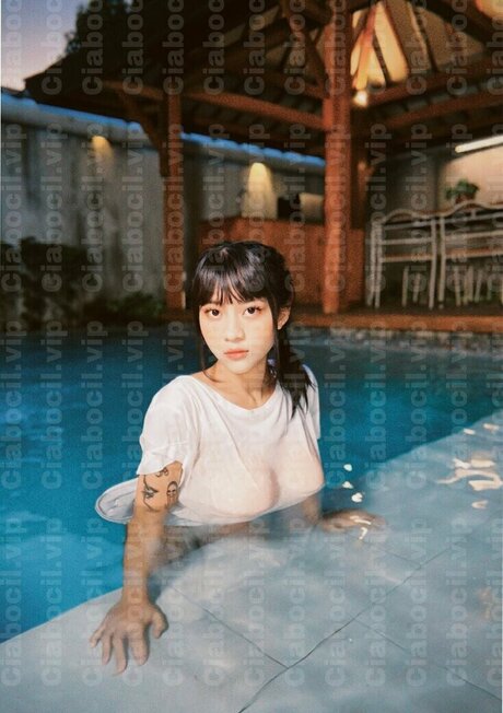 Ciabocil vip ポルノモデル 写真