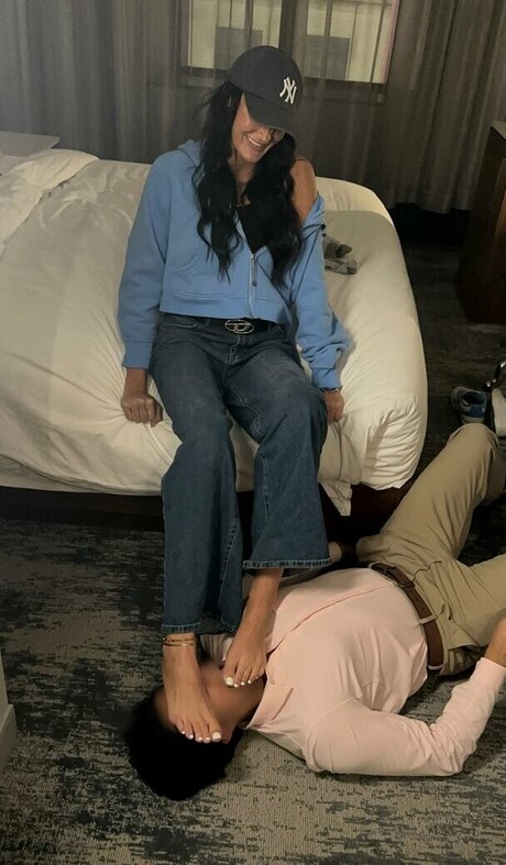 Kylie Mogen ポルノモデル 画像