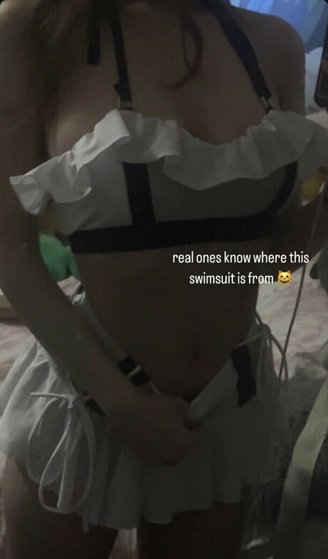 Seumews ポルノスター 写真