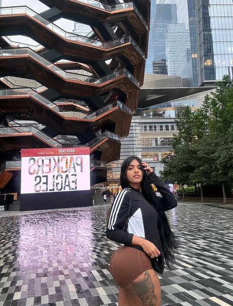 Yinett Baez スター xxx 画像