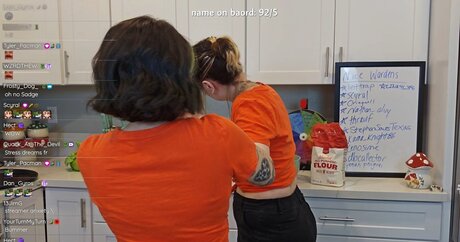 Helloneptune 独占スター ギャラリー