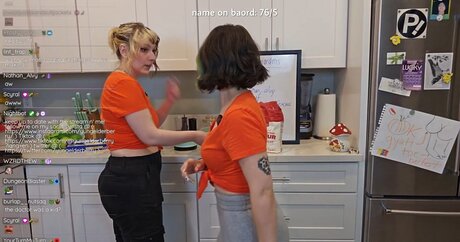 Helloneptune アートポルノスター ギャラリー