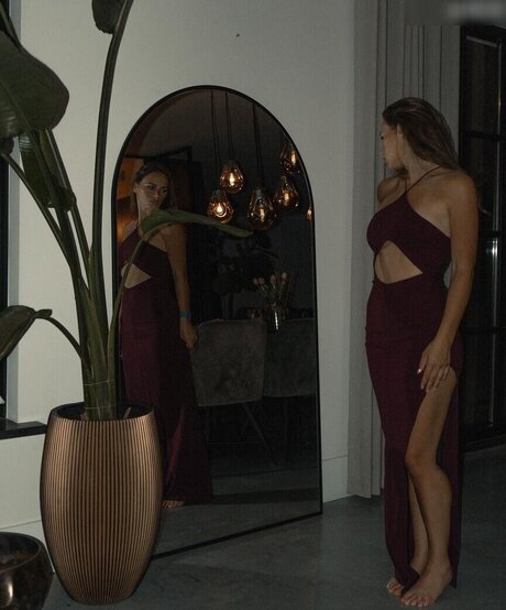 Puck Moonen ポルノスター アート ギャラリー