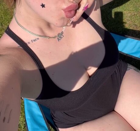 ワックスオンリーファン えろ 画像