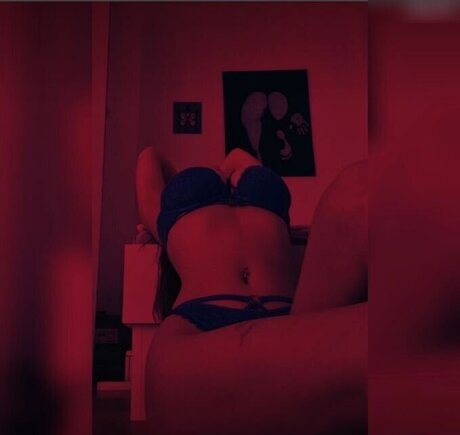 バニープリンセスオンリーファンズ 無料 画像