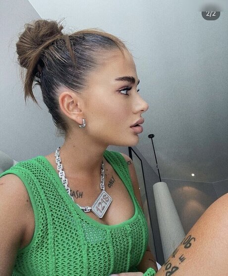 ベビーシッターオンリーファンズ 無料アダルト アーカイブ