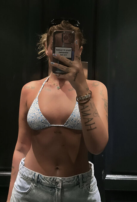 Loredana Zefi 高品質のポルノスター 画像