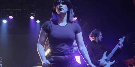 Courtney LaPlante モデル 画像