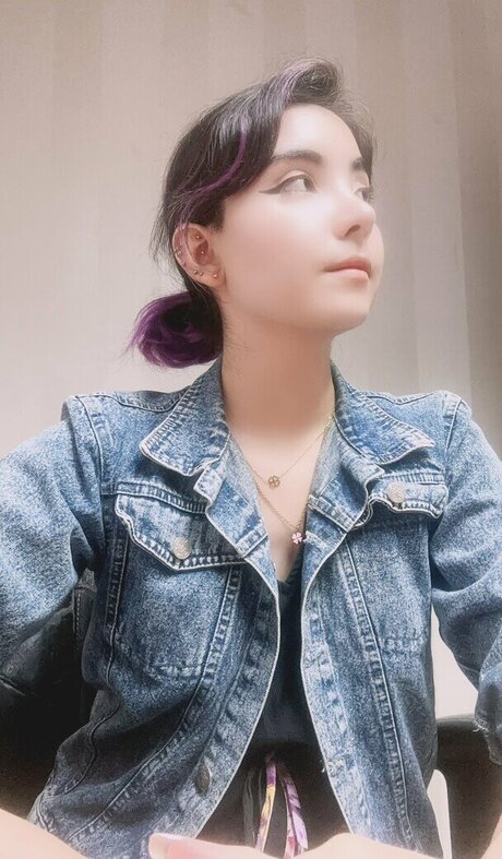 Julyjinku セックスモデル 画像