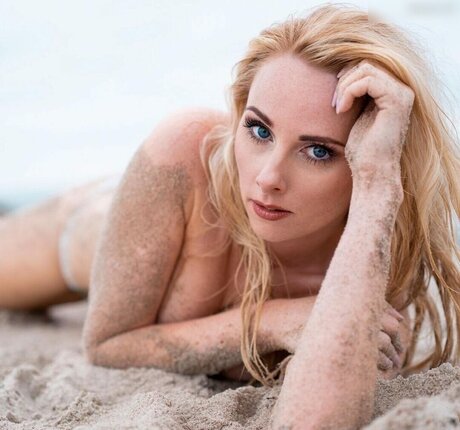 Jacqueline Sparrow 裸モデル ギャラリー