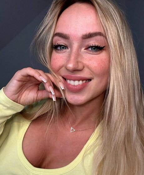 後背位オンリーファンズ 素敵 ギャラリー