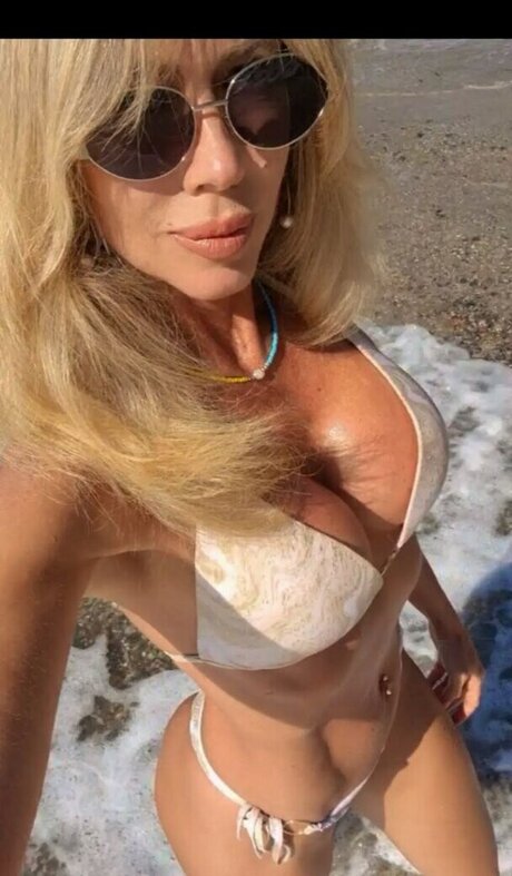 marianna__happy 無料モデル 画像