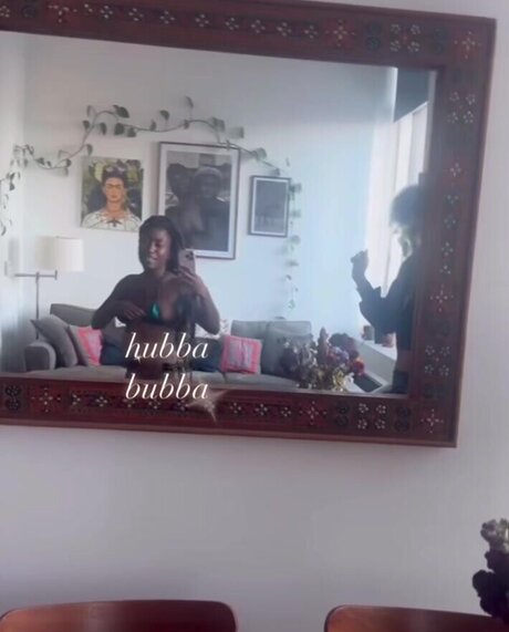 曲線美の女の子オンリーファンズ 可愛い 写真