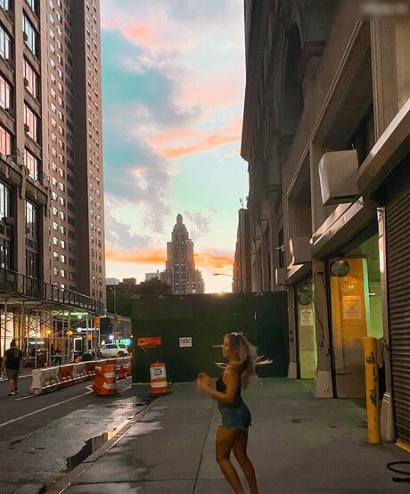 julie tirado プロフィール写真